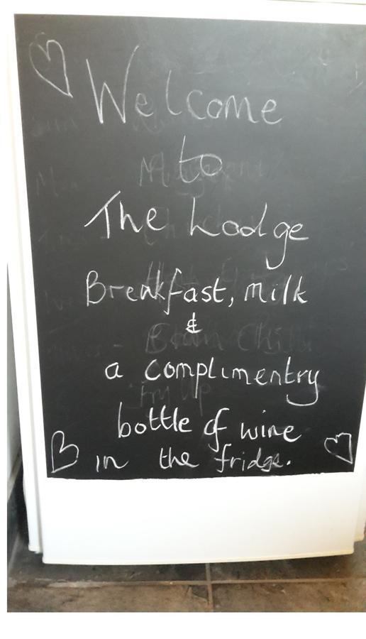 Smidstrupvej 3 - The Lodge Gadbjerg ภายนอก รูปภาพ
